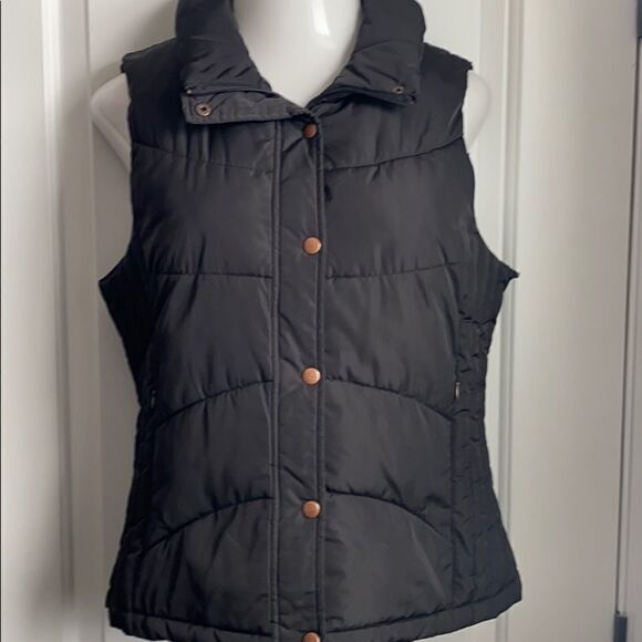 G.H. Bass & Co. vest - Picture 1 of 6